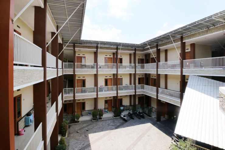 Cah Ayu Guest House Jenggrik ภายนอก รูปภาพ